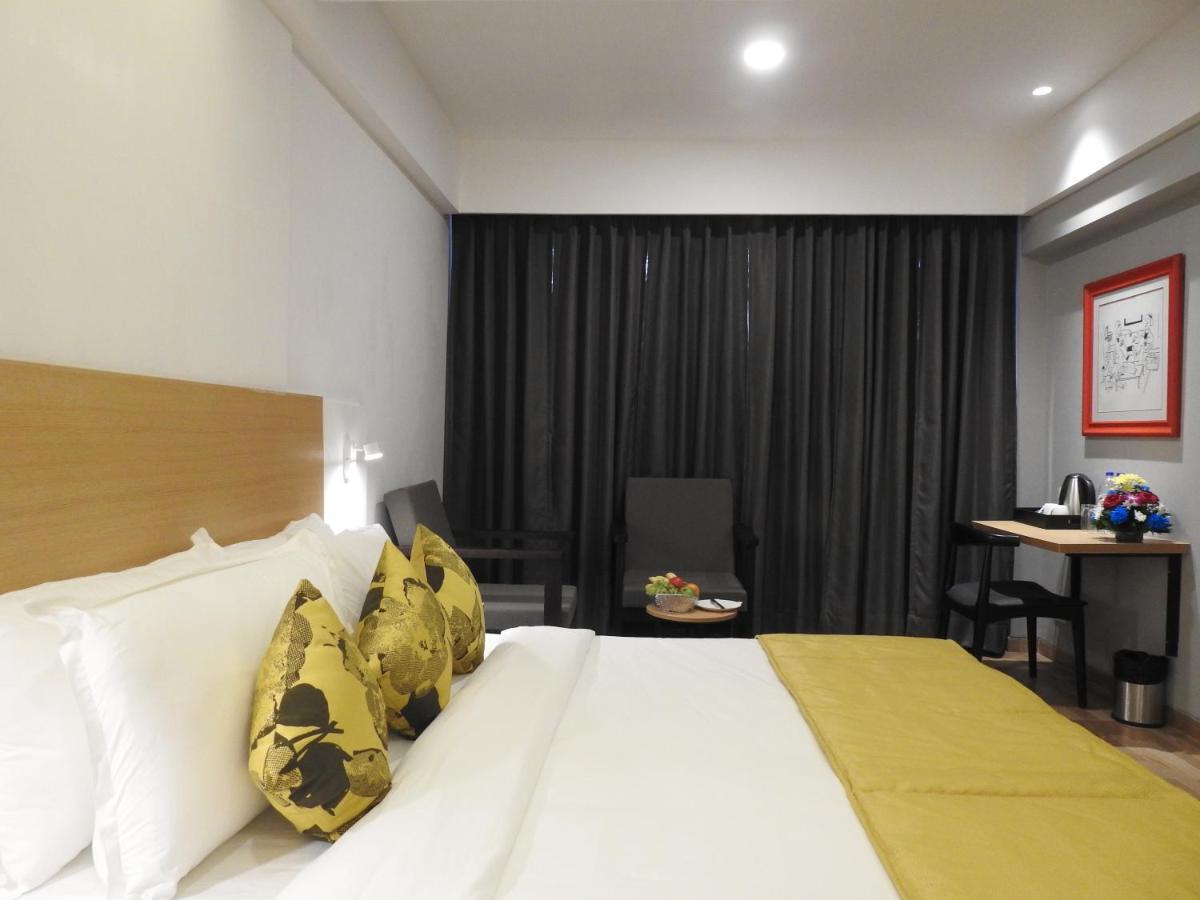 Tgi Ameya Grand Hotell Panaji Exteriör bild